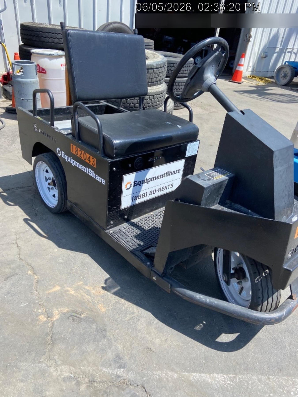 2021 Columbia Expeditor 3 wheel Expeditor, Steering Wheel, Solid Non marketing tires, Ball Hitch, Front bumper, Painted Black