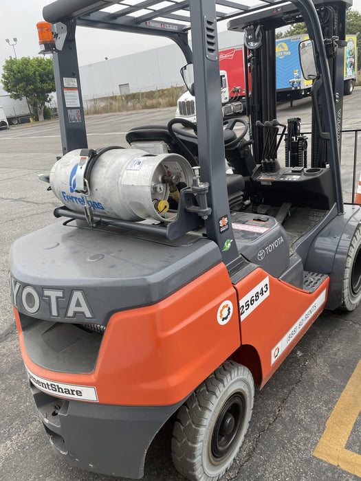 2022 TOYOTA 50-8FGU25