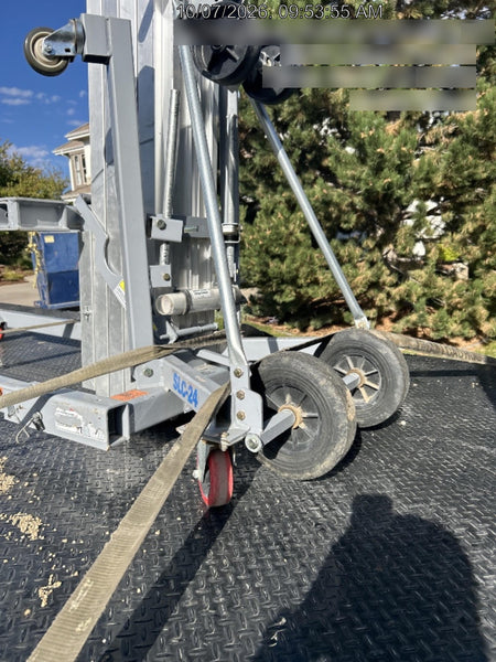 2023 GENIE SLC-24