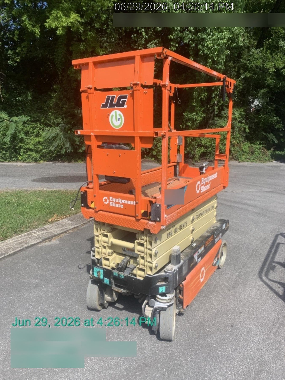 2025 JLG ES1932