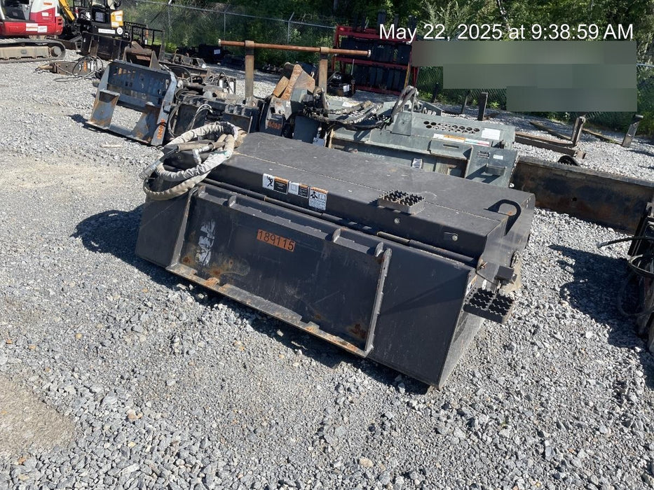 2021 PALADIN Sweepster SB72