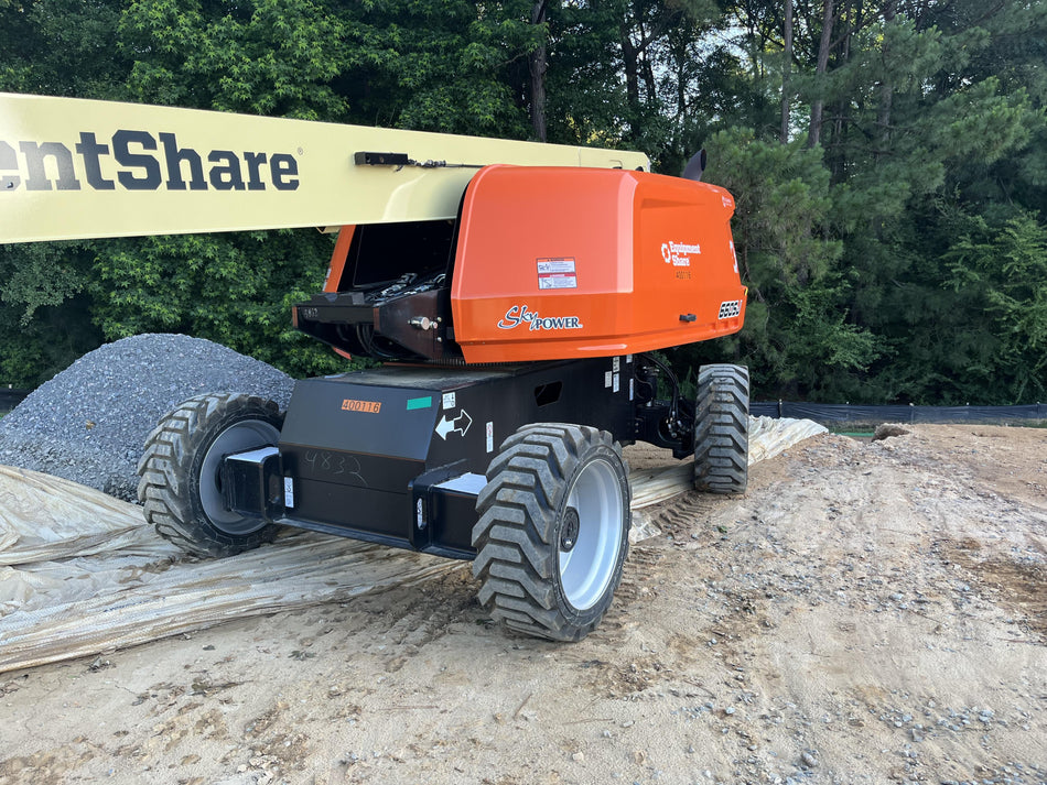 2024 JLG 660SJ