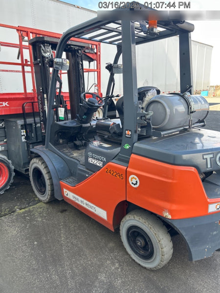 2022 TOYOTA 50-8FGU25