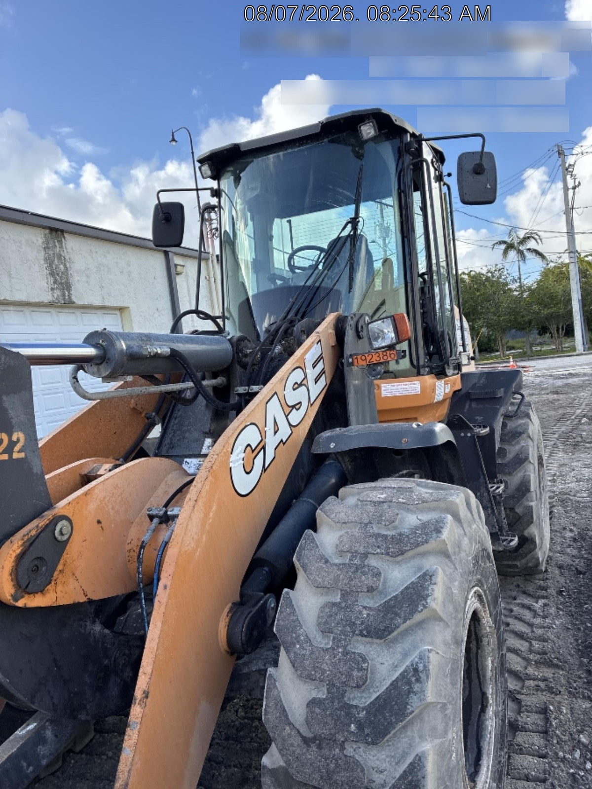 2018 Case 721G CLOSED CAB, JRB 416 STYLE HYD COUPLER