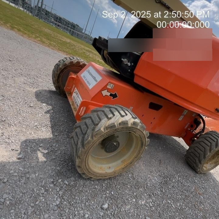 2020 JLG 660SJ