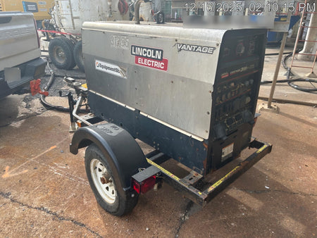 2019 Lincoln Electric Vantage 322 Welder Ready-Pak 3, Two wheel trailer, Fender and Light kit, Cable Rack