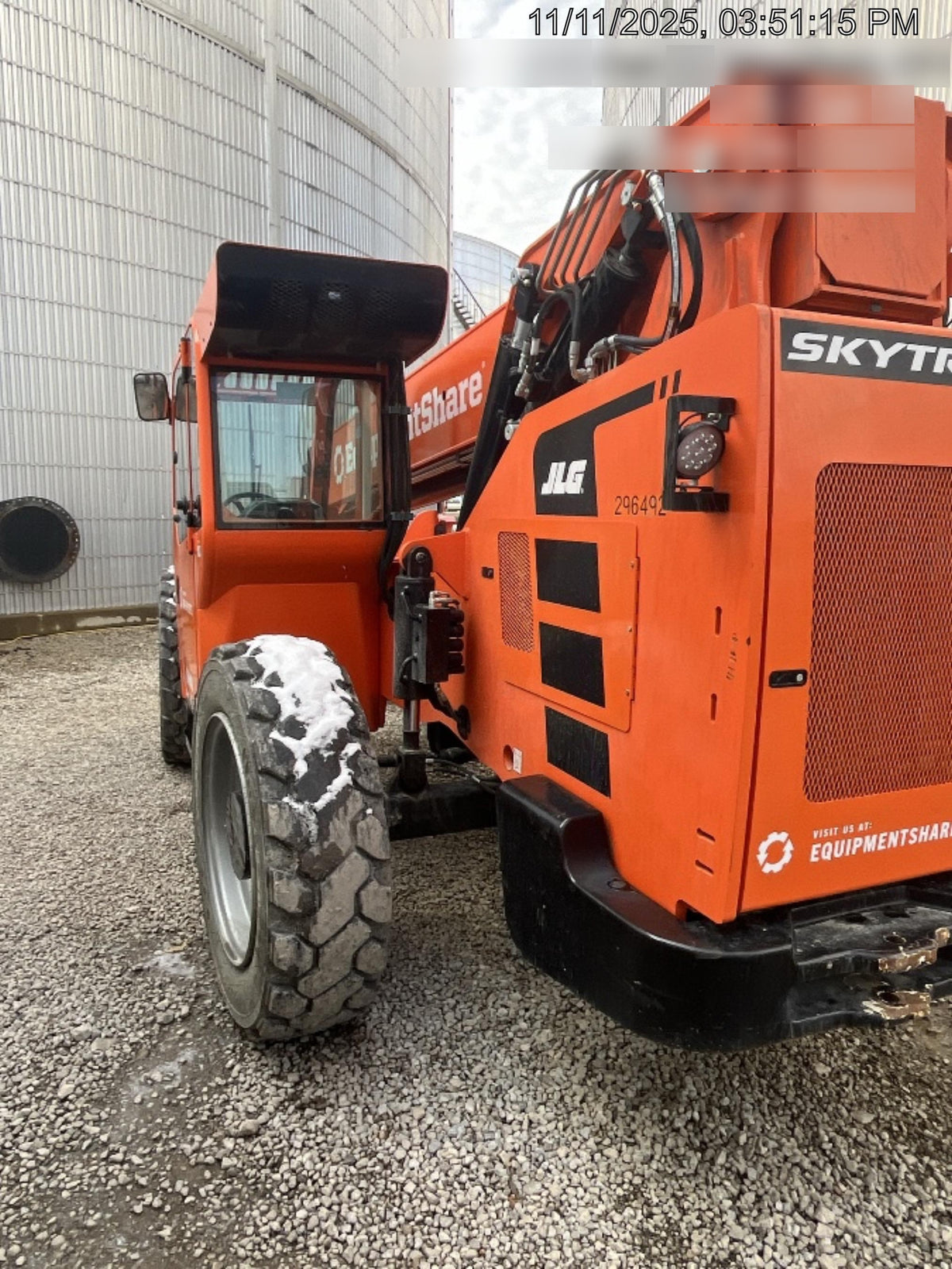 2023 SKYTRAK 8042