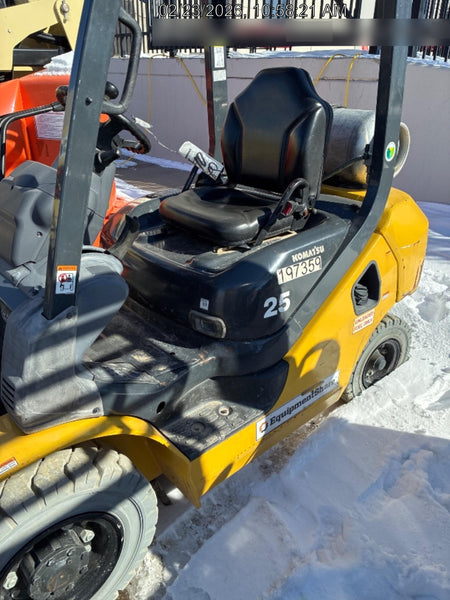 2021 KOMATSU FG25T-16