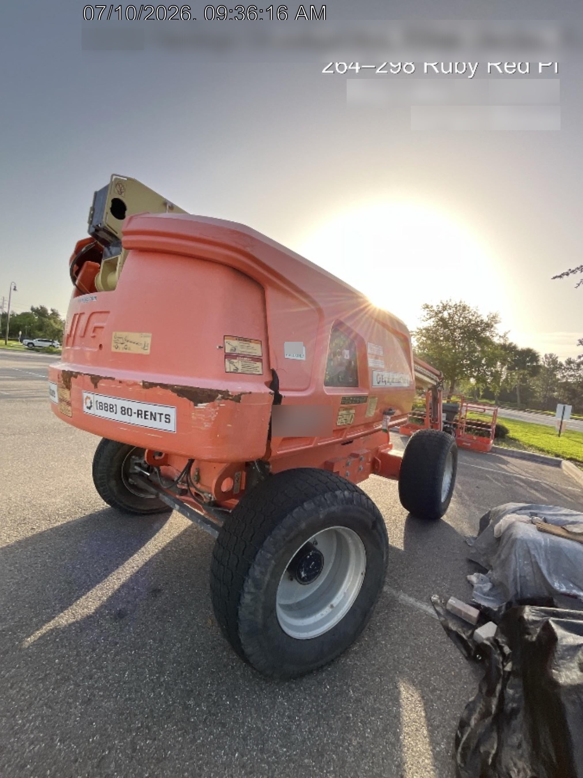 2019 JLG 660SJ
