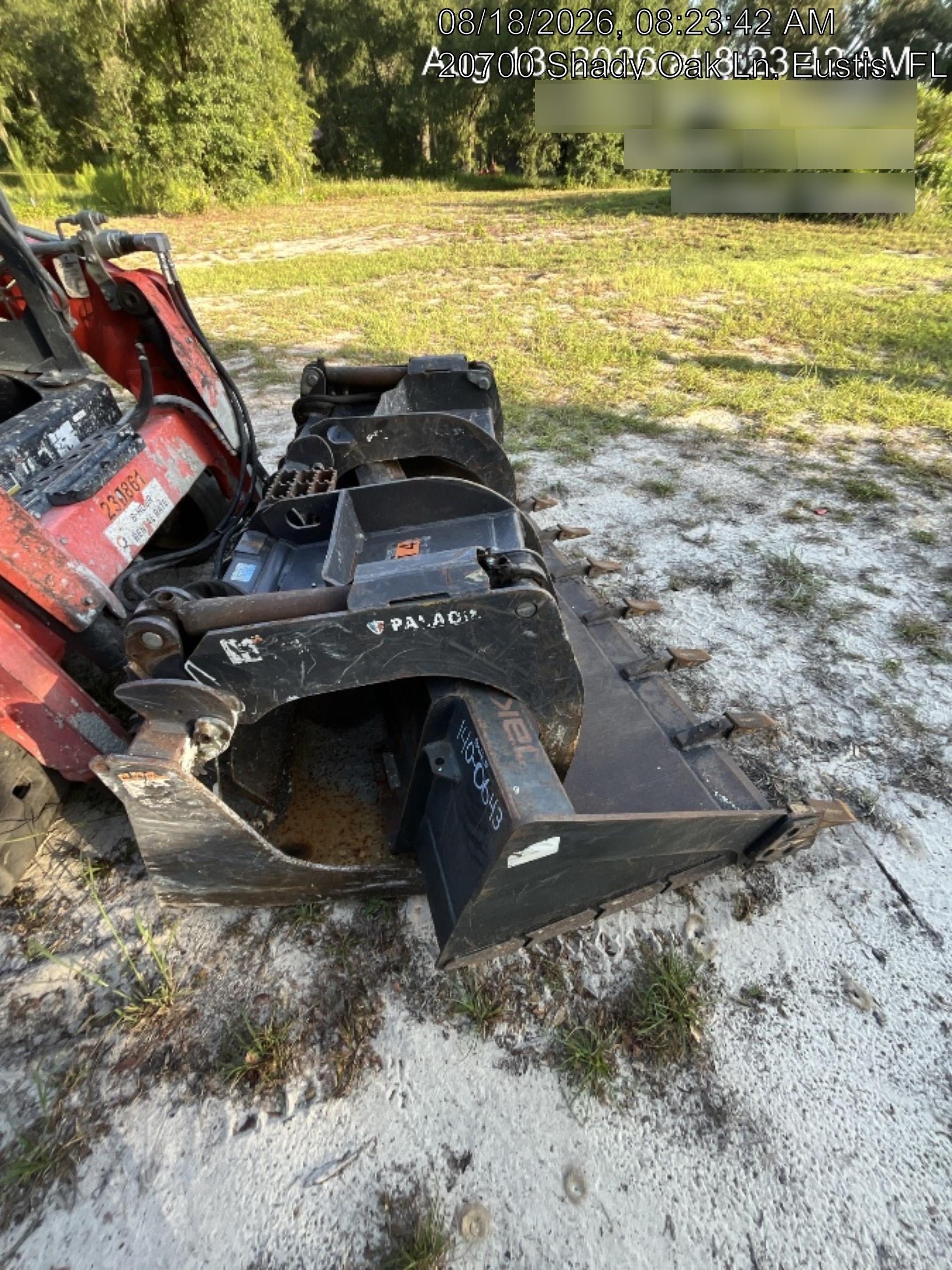 2020 PALADIN 72" Scrap Grapple Bucket - Paladin