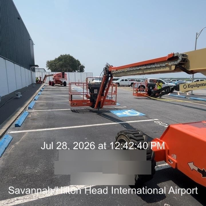 2022 JLG 460SJ