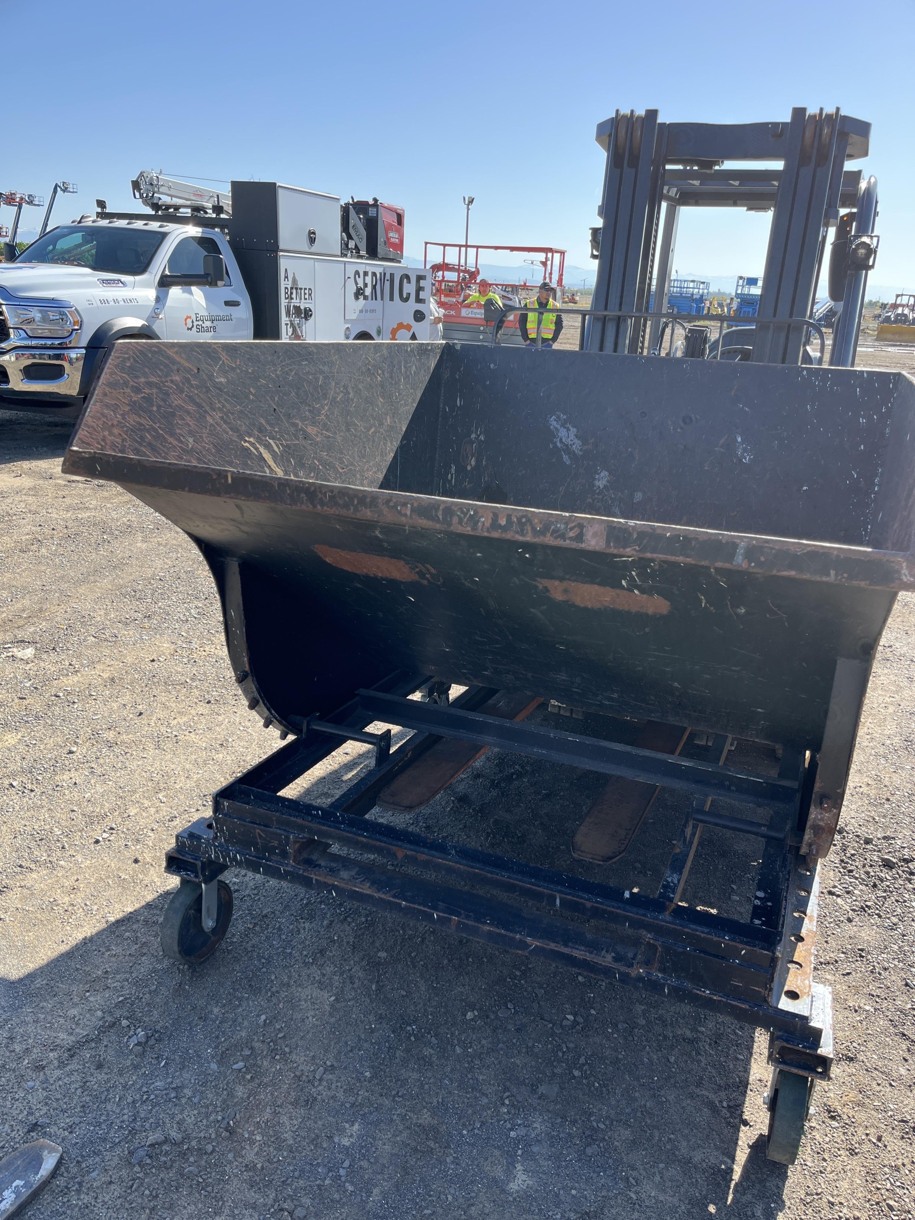2020 STAR INDUSTRIES M-1820 - Self-Dump Hopper