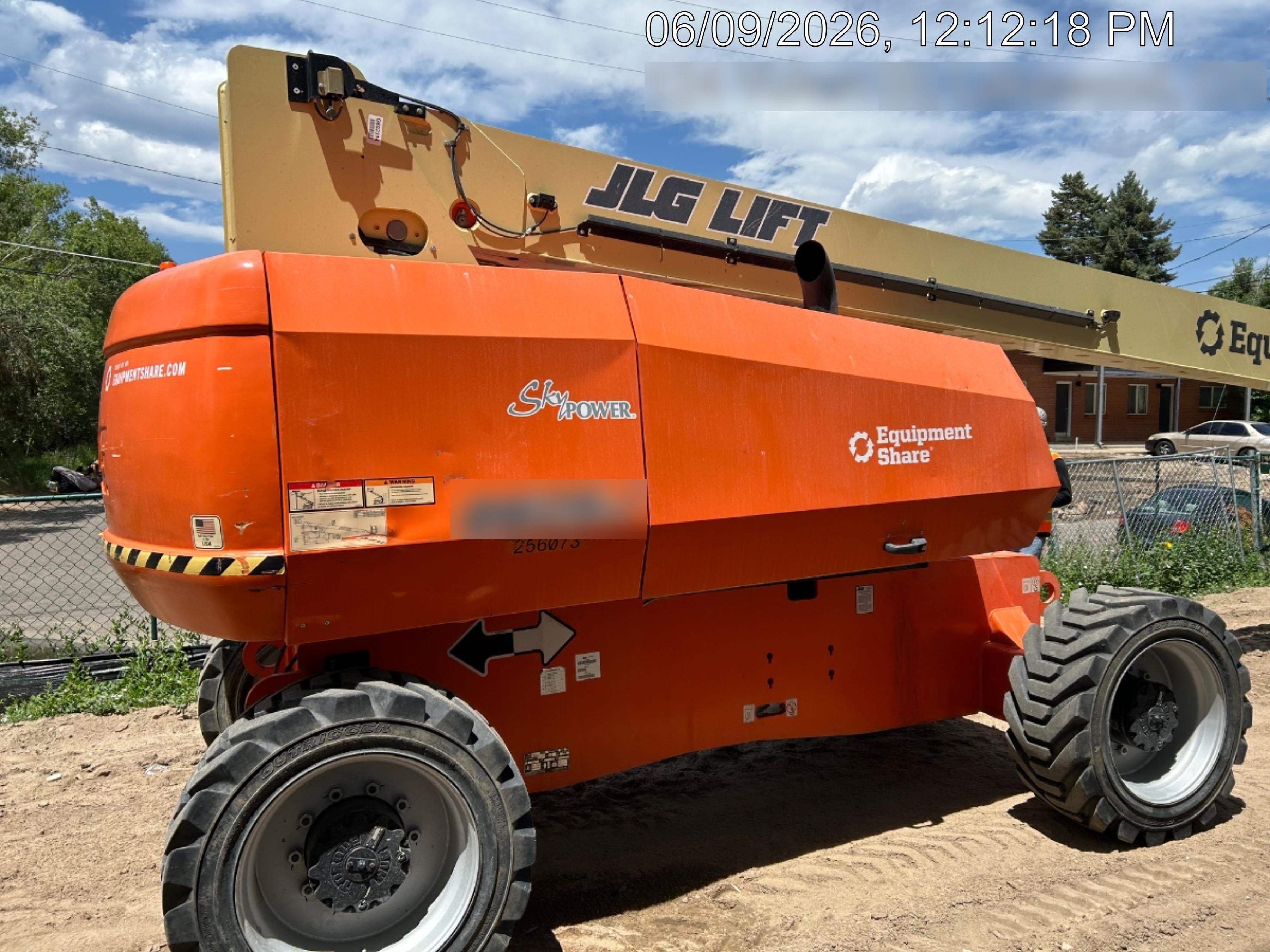 2022 JLG 860SJ