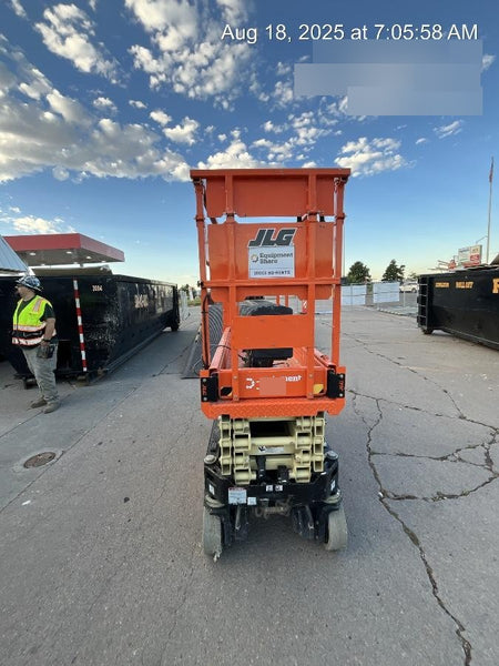 2022 JLG ES1932