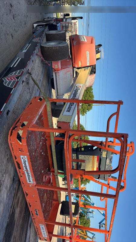 2021 JLG 400S