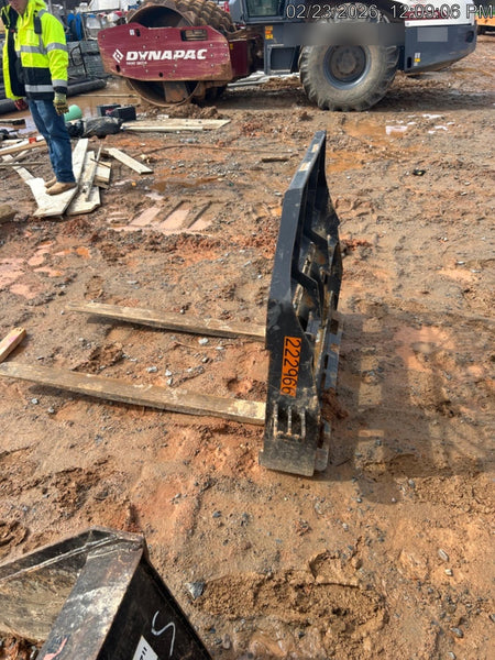 2022 PALADIN 48" Pallet Forks - Paladin