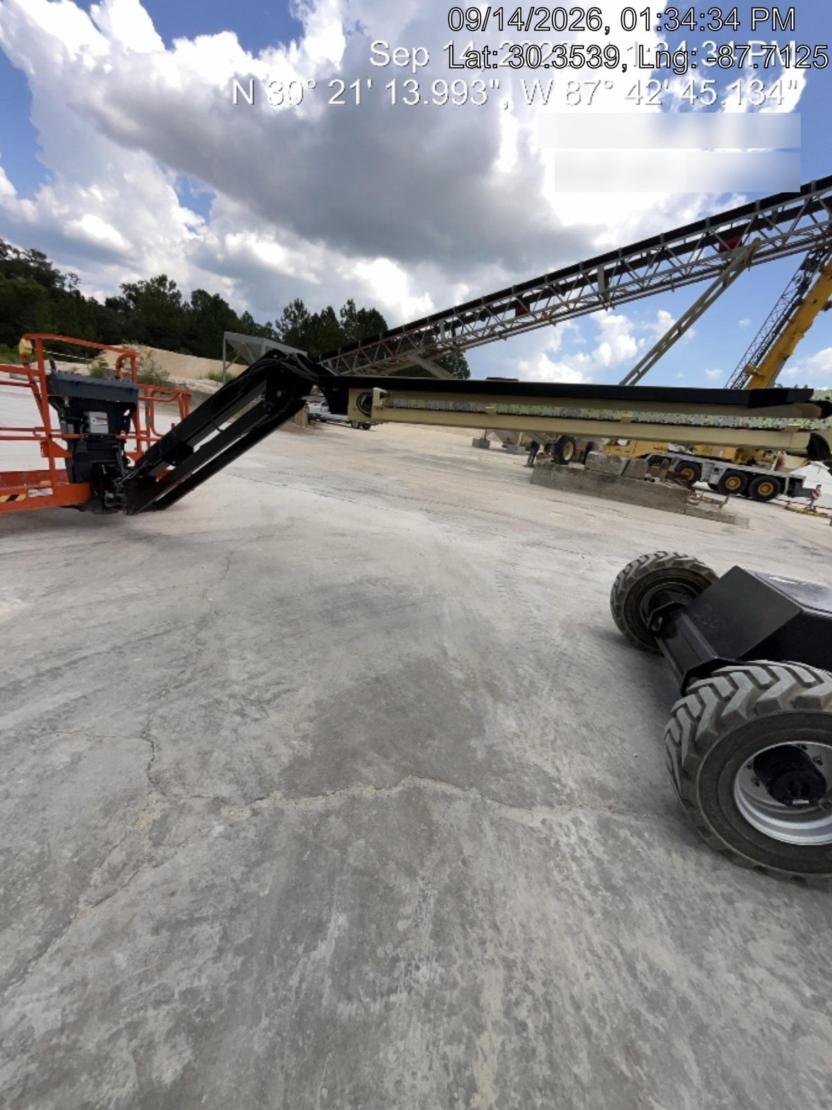 2025 JLG 460SJ
