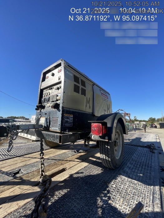 Lincoln Electric Vantage 322 Lincoln Vantage 322 Welder w/Trailer