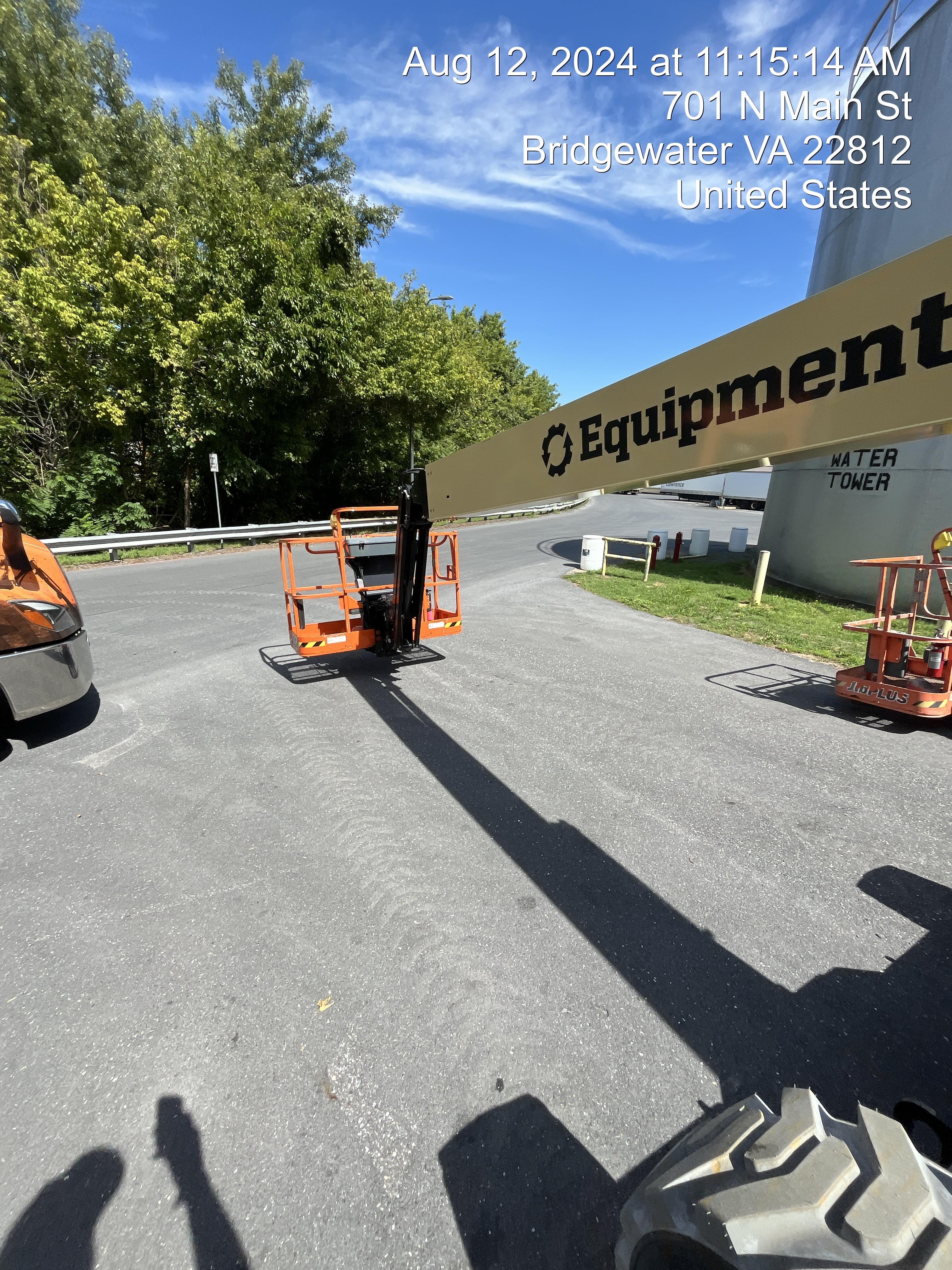 2023 JLG EC600SJ