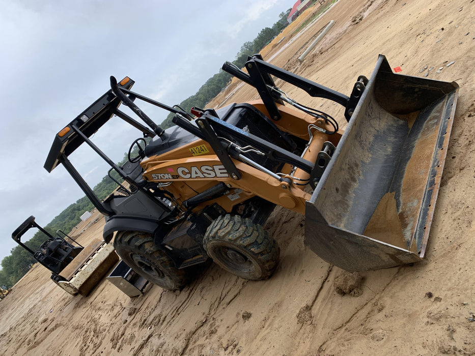 2019 CASE 570N EP