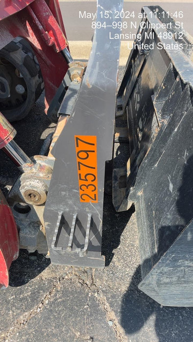 2022 PALADIN 48" Pallet Forks - Paladin