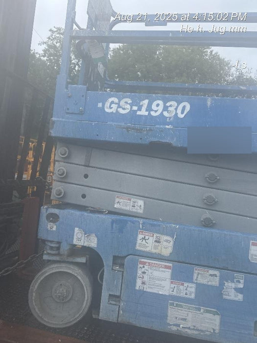 2019 Genie GS-1930 Fixed Rails with Chain Entry