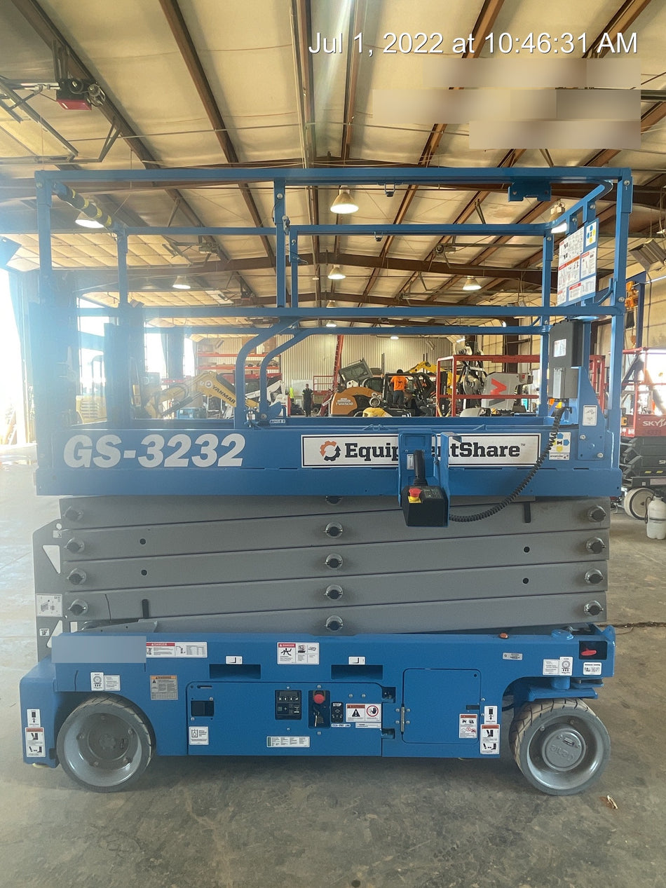 2022 GENIE GS-3232