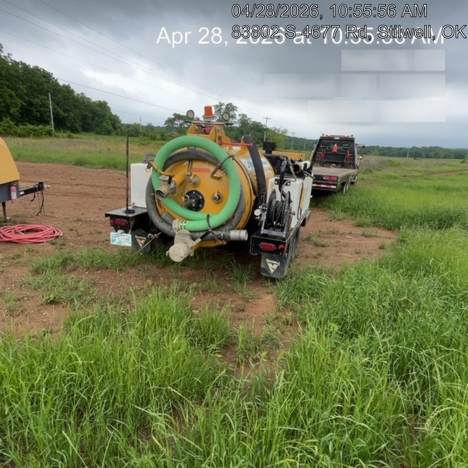 2021 Vac-Tron LP573XDT T4 Koehler Diesel Engine, 500 Gallon Debris Tank, x2 100 Gallon Water Tanks