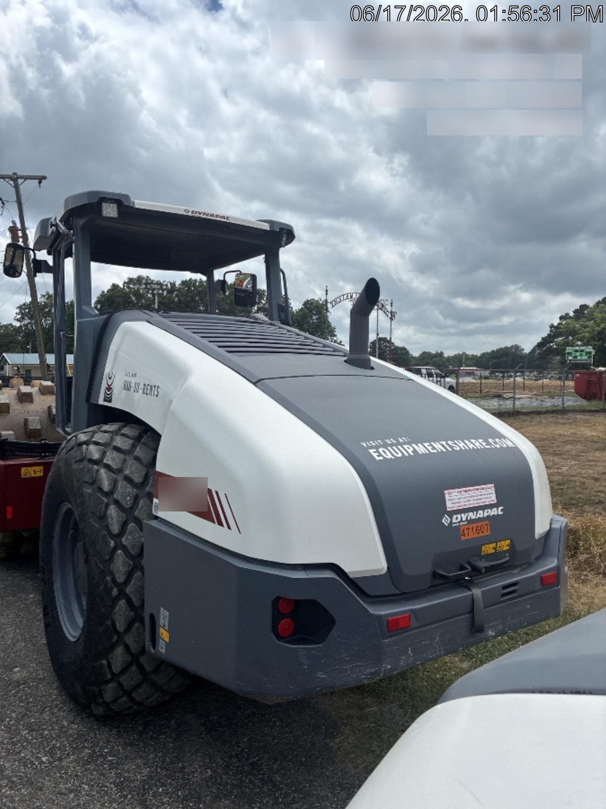 2024 DYNAPAC CA2500D