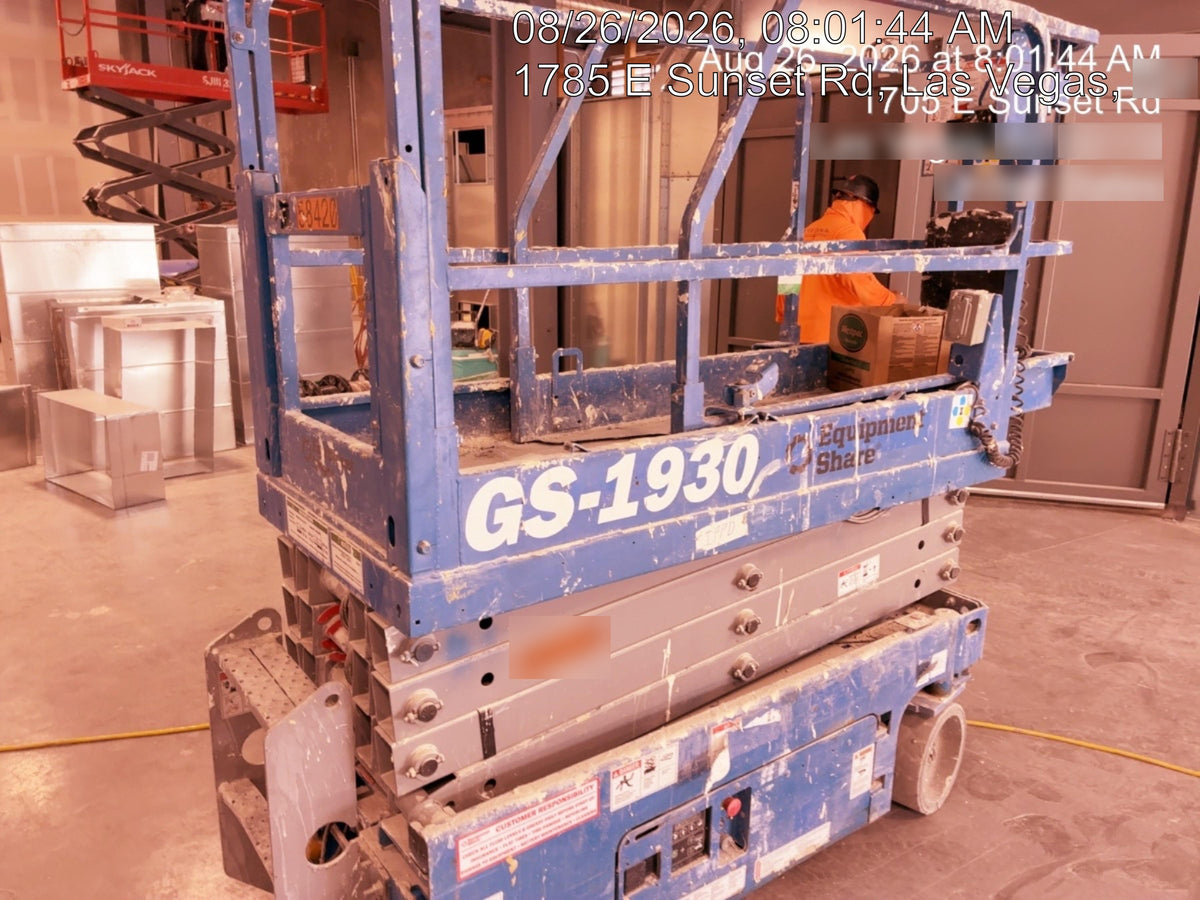 2019 Genie GS-1930 Half Height Swing Gate, 800W Inverter