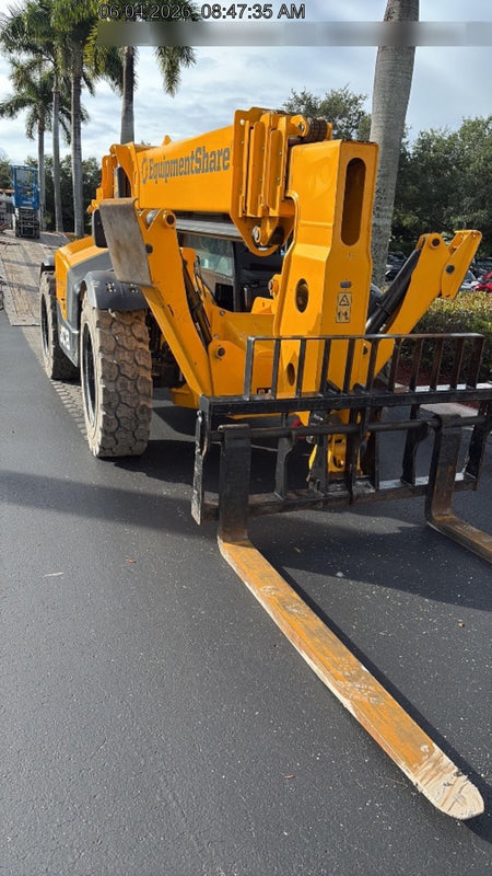 2025 JCB 512-56