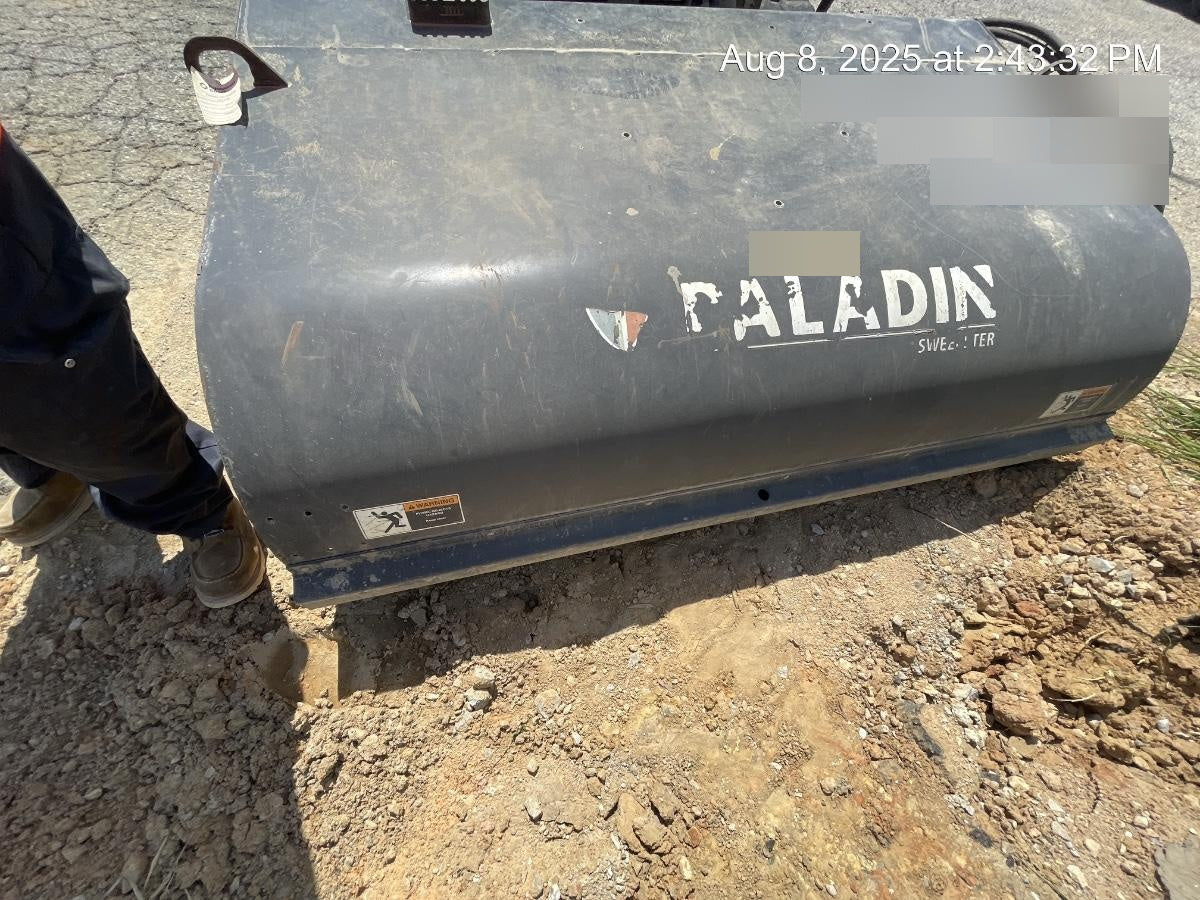 2020 PALADIN Sweepster SB72