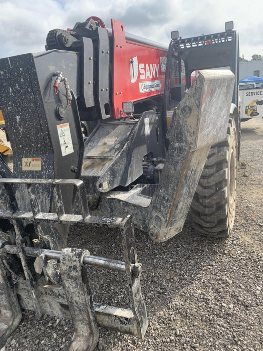2021 SANY STH1056