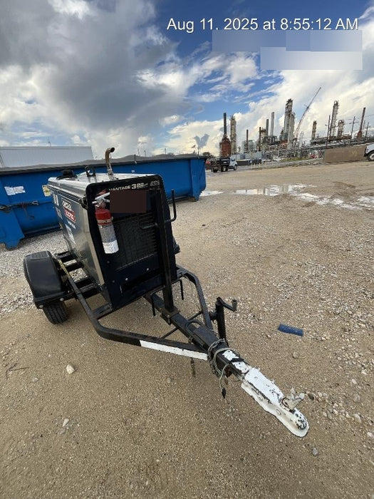2019 Lincoln Electric Vantage 322 Welder Ready-Pak 3, Two wheel trailer, Fender and Light kit, Cable Rack