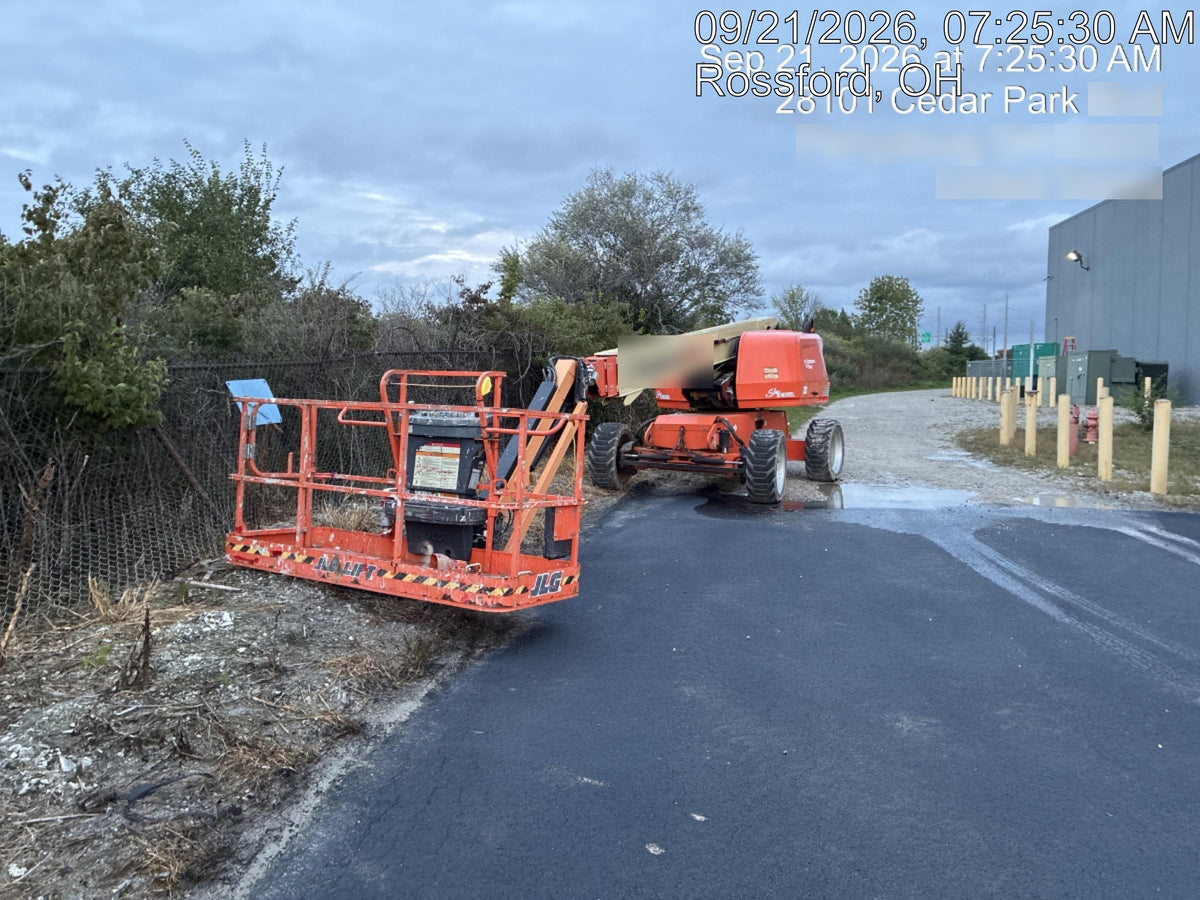 2022 JLG 660SJ
