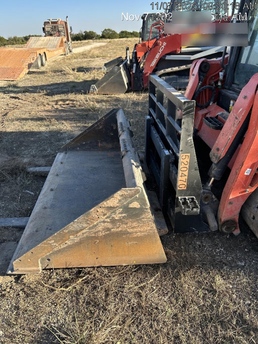 2025 ARROW MATERIAL HANDLING 60" Pallet Forks - Arrow