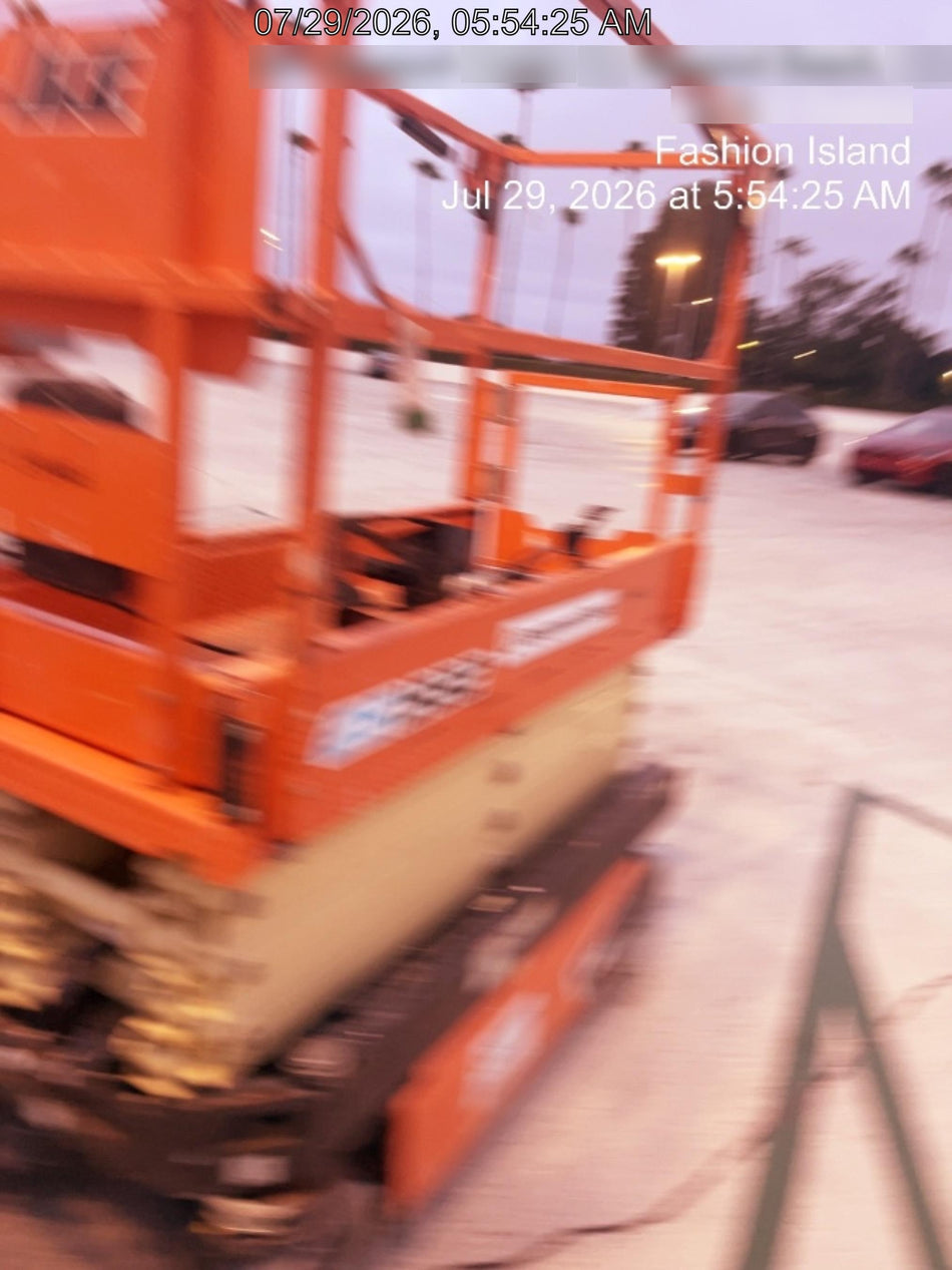 2022 JLG ES1932