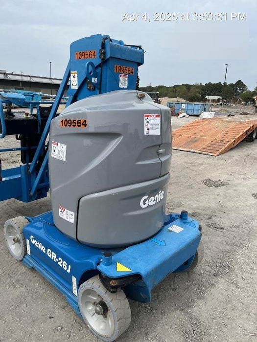 2020 GENIE GR-26J