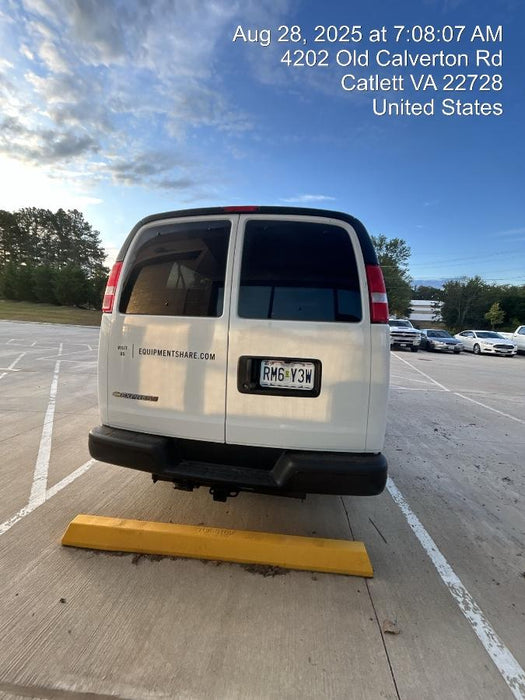 2025 CHEVROLET Express Van - Rental