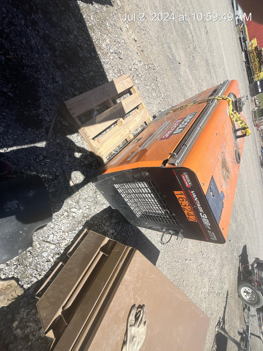 2021 Lincoln Electric Vantage 322 Vantage 322 Ready Pak 3 w/ Decals, ORANGE (includes trailer, cable rack, fender light kit) NO Telematics