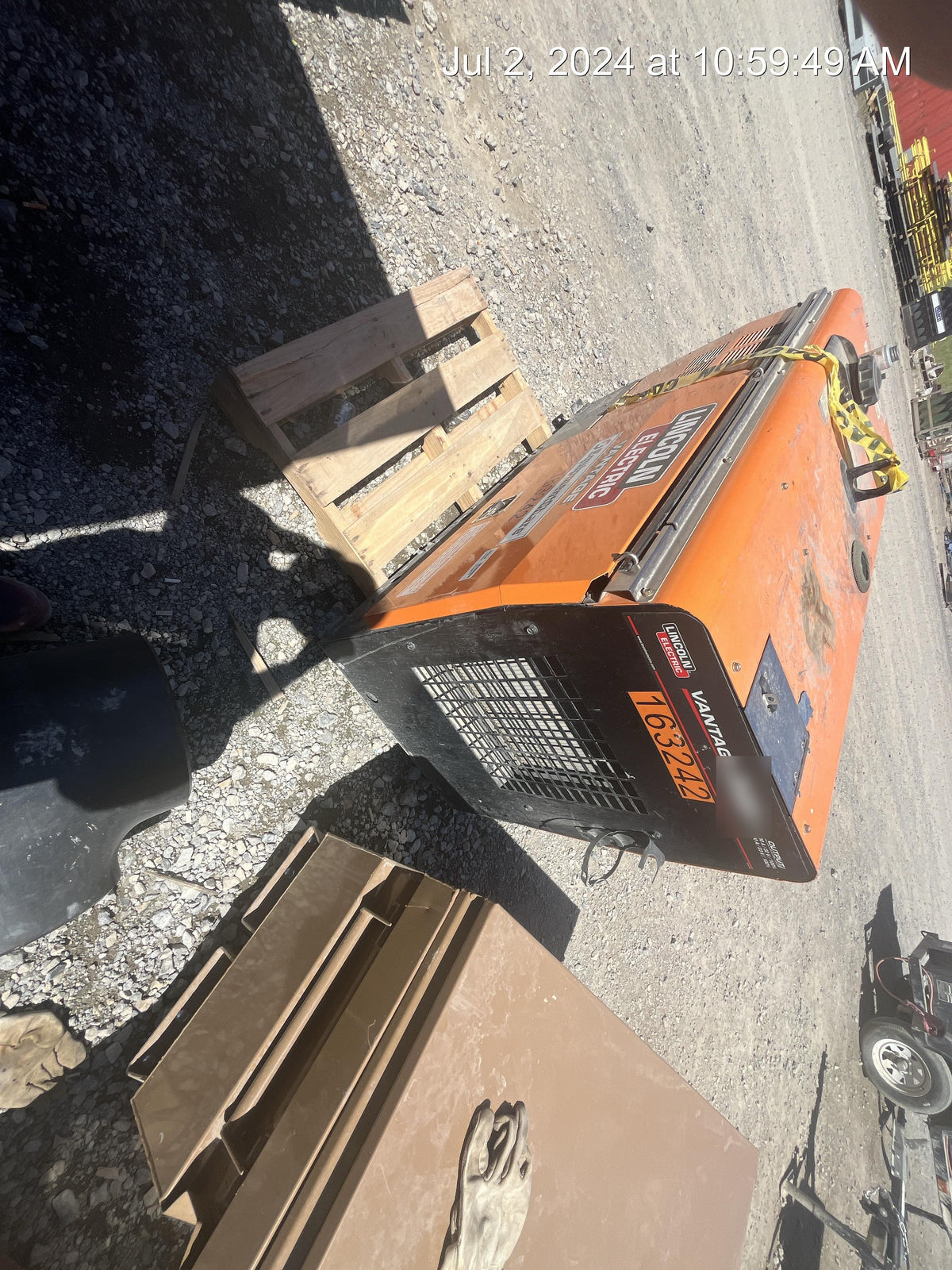 2021 Lincoln Electric Vantage 322 Vantage 322 Ready Pak 3 w/ Decals, ORANGE (includes trailer, cable rack, fender light kit) NO Telematics