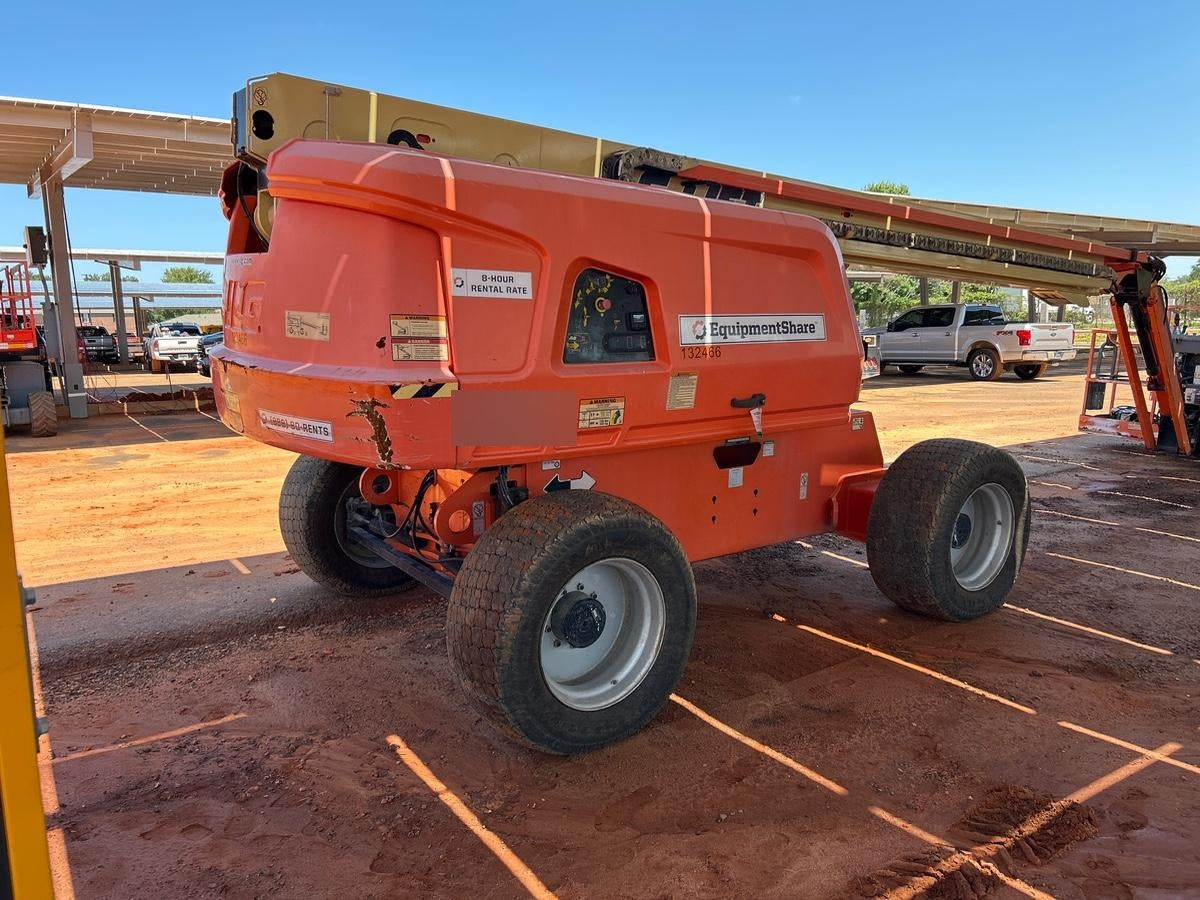 2021 JLG 660SJ
