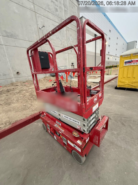 2020 MEC 1330SE Solid NM Tires, Steel Swing out Doors, LCS, Beacon, 900W Inverter