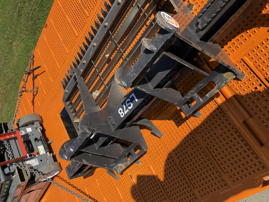 2019 PALADIN Land Sculptor