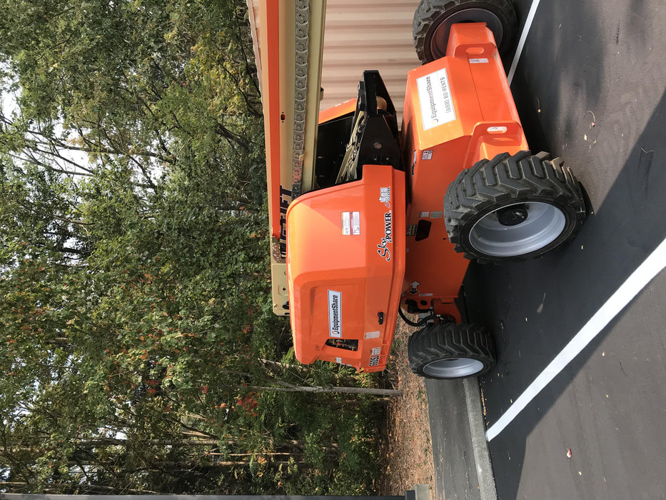 2020 JLG 660SJ