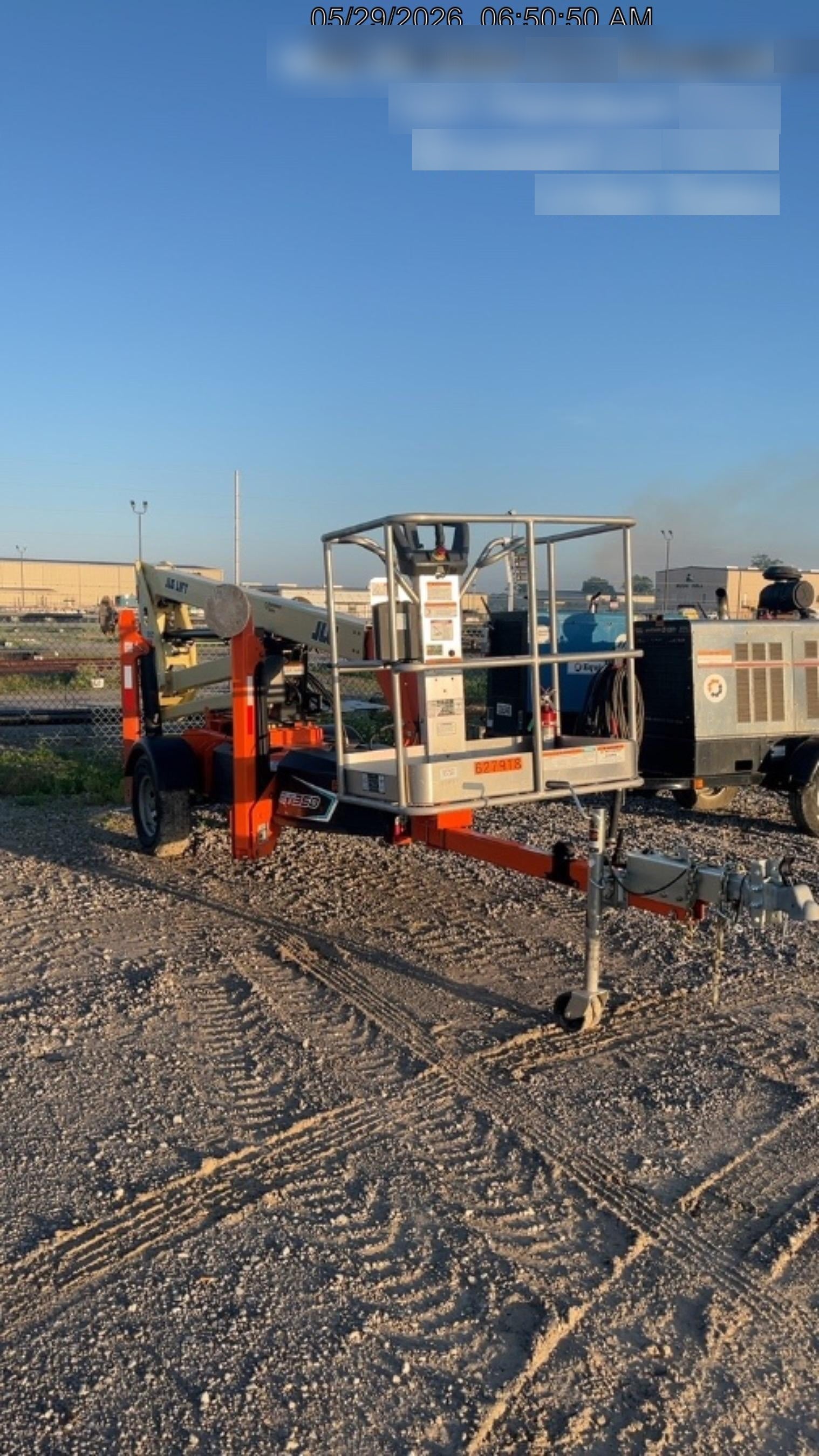 2025 JLG ET350