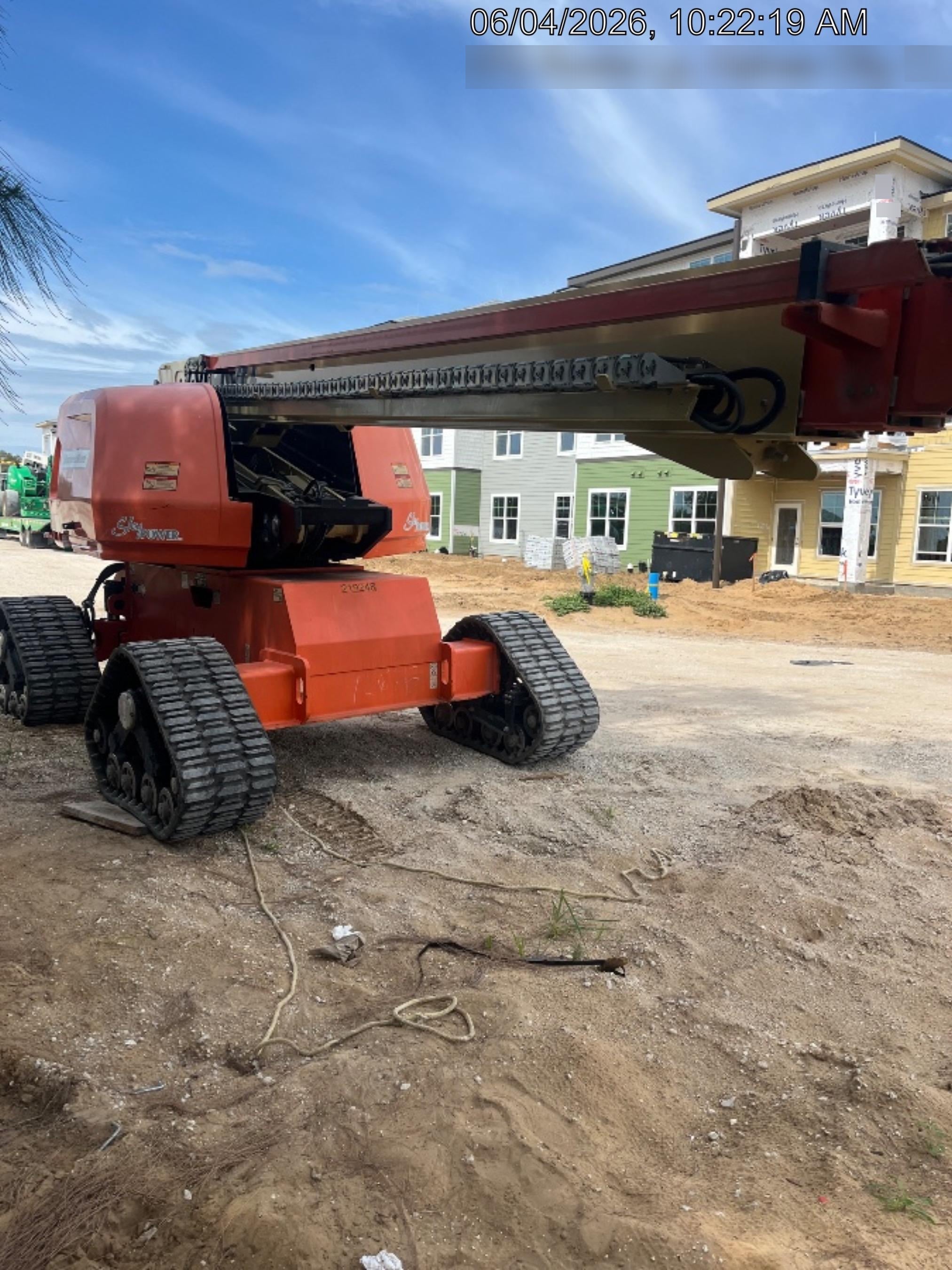 2022 JLG 660SJ Quad Track