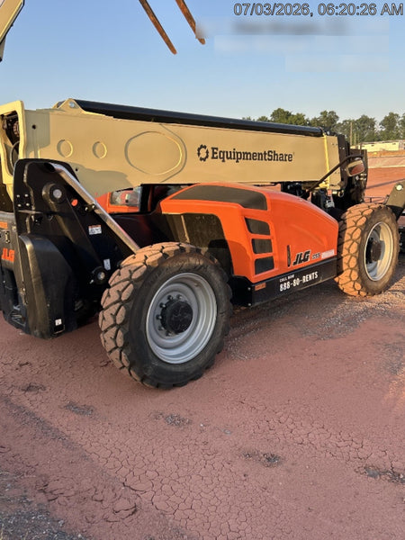 2025 JLG 1055 Premium
