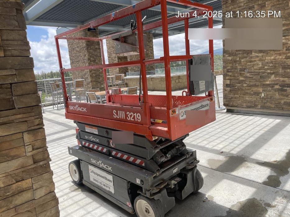 2018 SKYJACK SJIII-3219