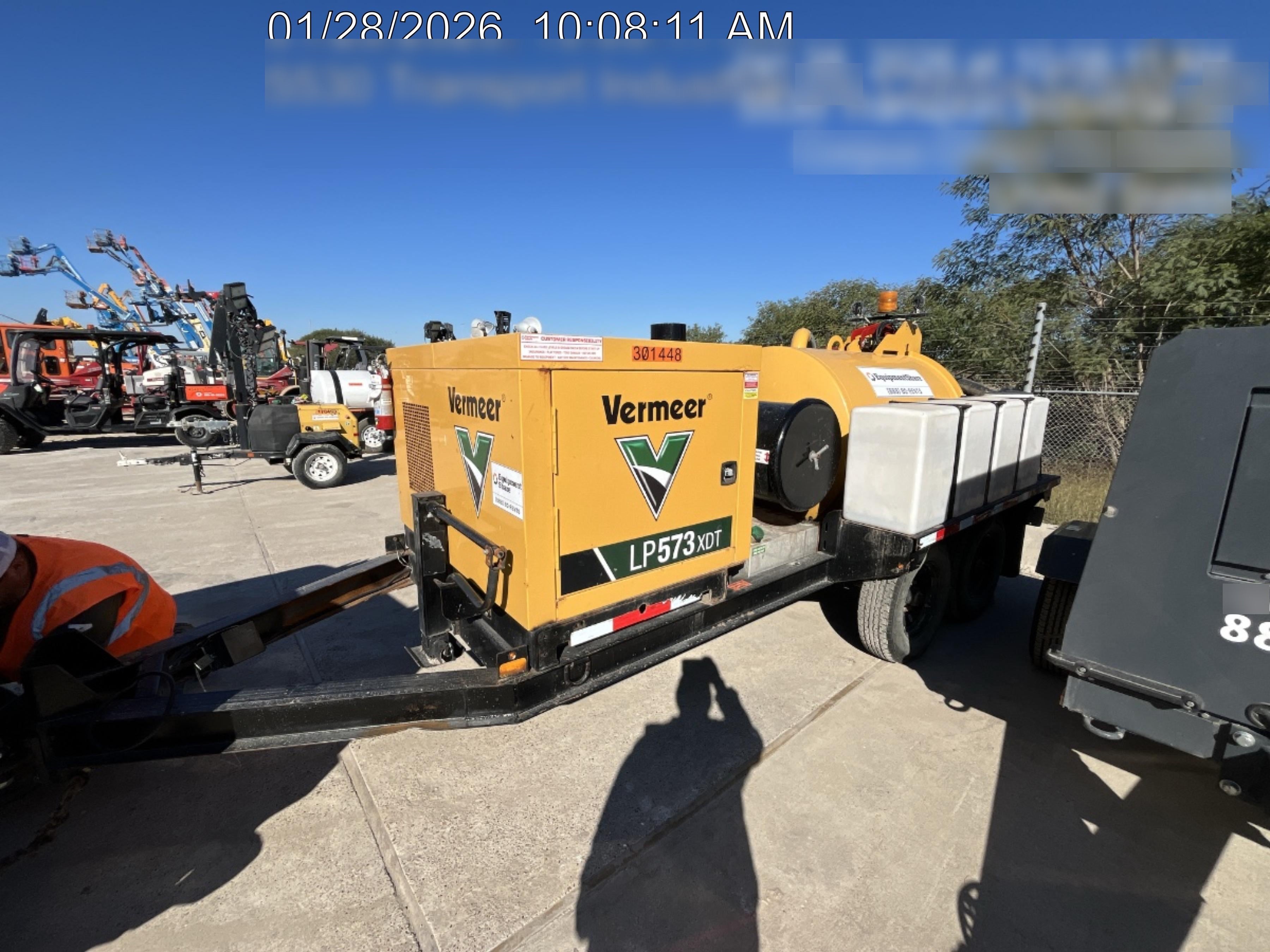 2023 Vac-Tron LP573XDT T4 Koehler Diesel Engine, 500 Gallon Debris Tank, x2 100 Gallon Water Tanks